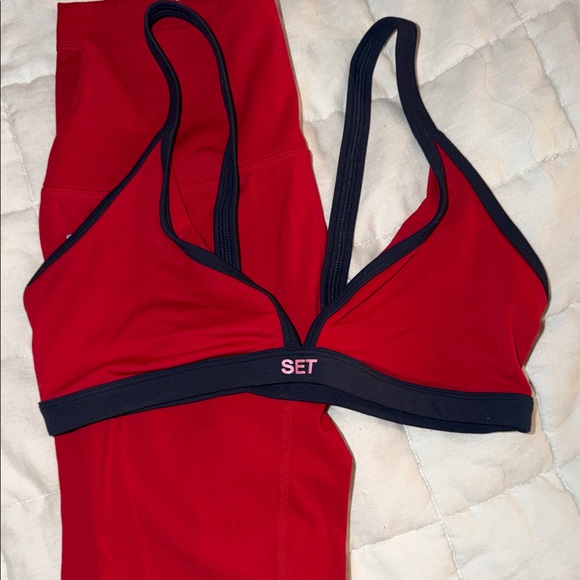 Set Active Red Set - Picture 5 of 5